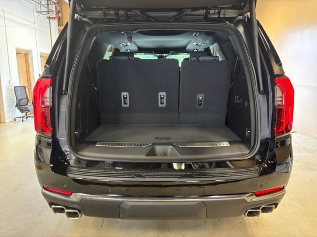 2026 GMC Yukon AT4 - Photo 20