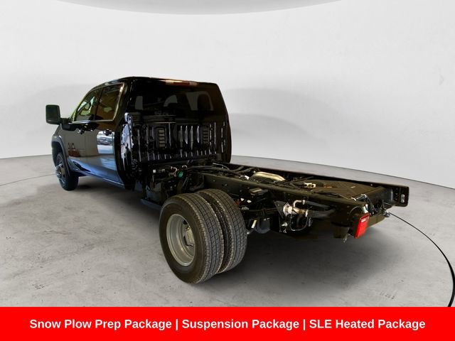 2026 Gmc Sierra 3500 HD SLE photo 3