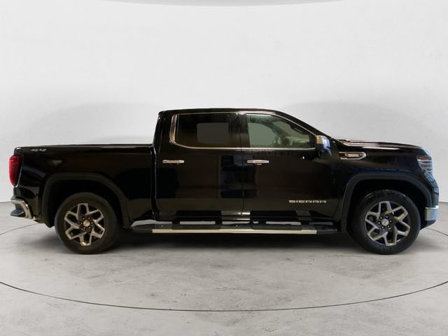 2026 GMC Sierra 1500 SLT - Photo 7