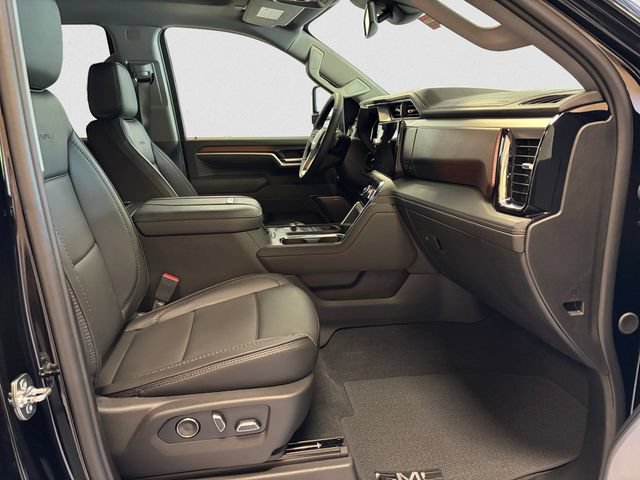 2026 GMC Sierra 3500HD Denali - Photo 16