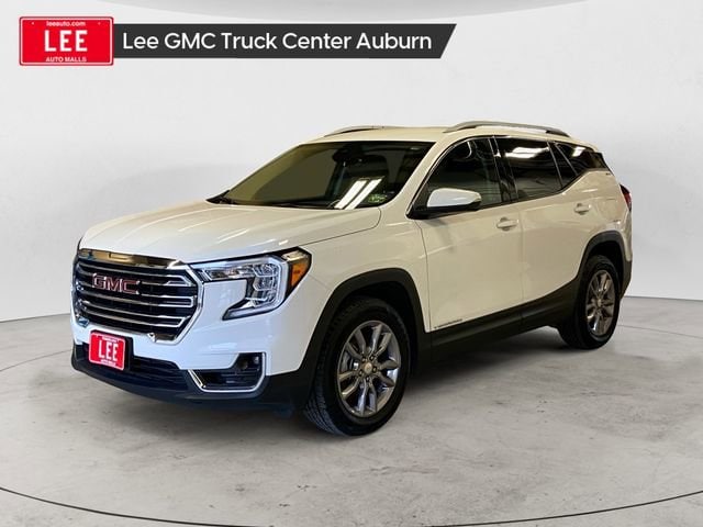 2023 GMC Terrain SLT's photo