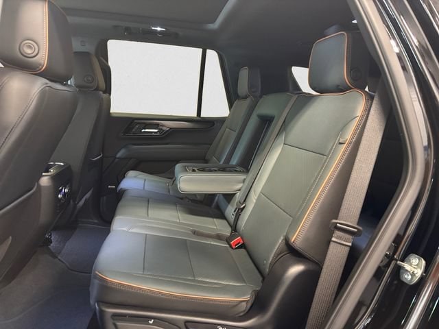 2026 GMC Yukon AT4 - Photo 14