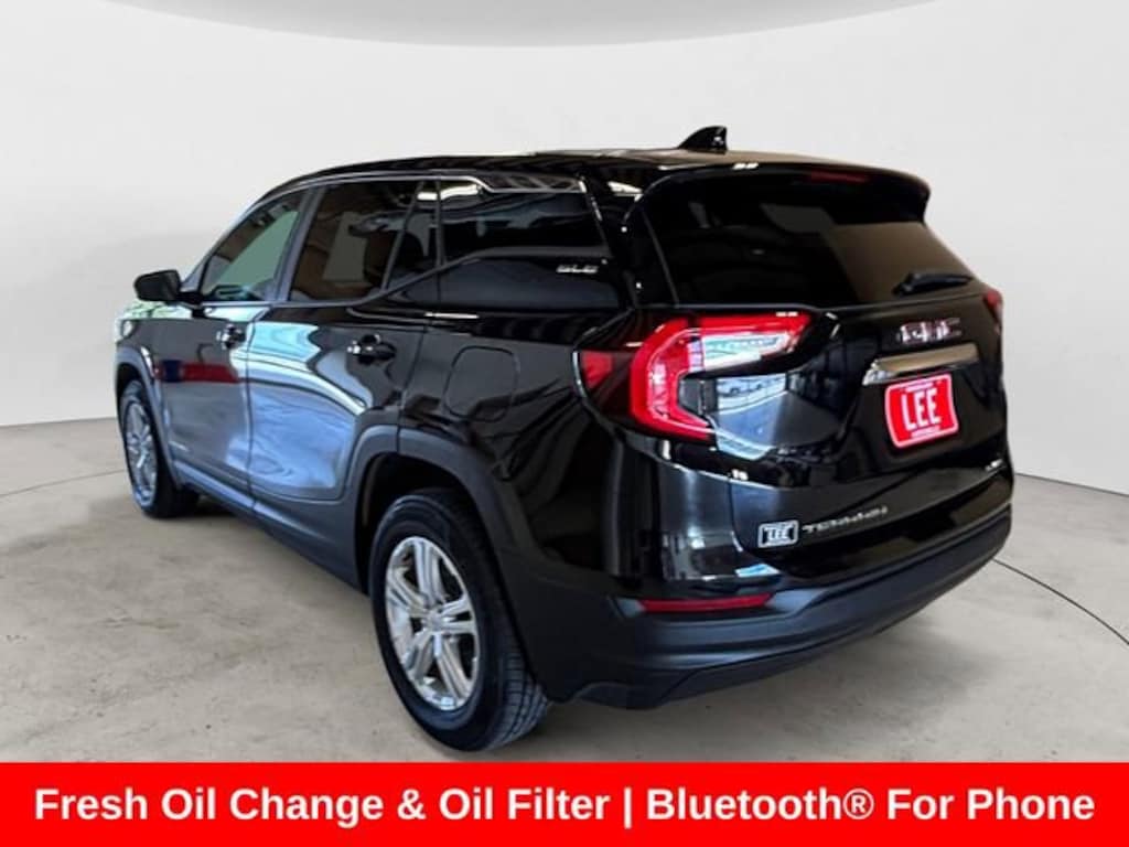 Used 2024 GMC Terrain SLE SUV