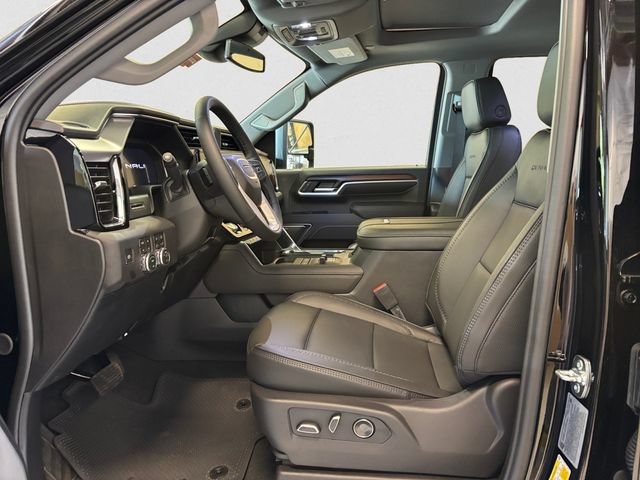 2026 GMC Sierra 3500HD Denali - Photo 10