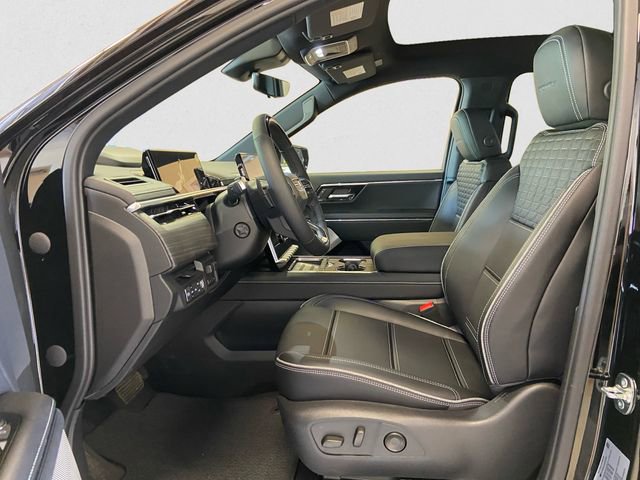 2025 GMC Sierra EV Denali - Photo 10