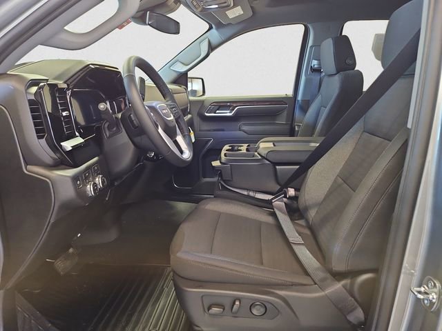 2026 GMC Sierra 1500 SLE - Photo 10