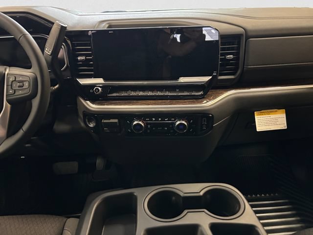 2026 GMC Sierra 1500 SLE - Photo 12