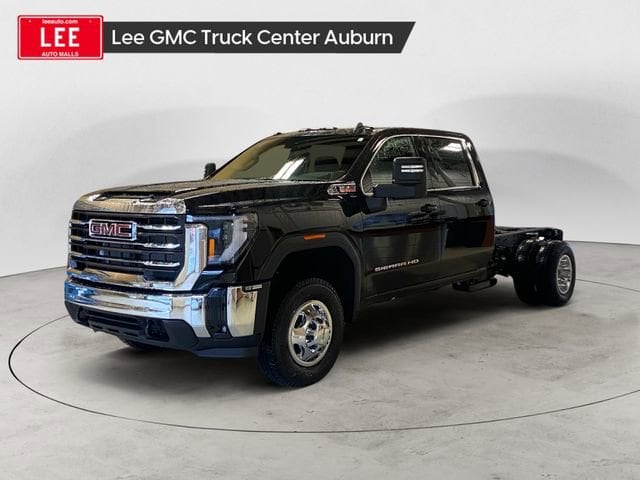 2026 GMC Sierra 3500 Chassis Cab SLE's photo