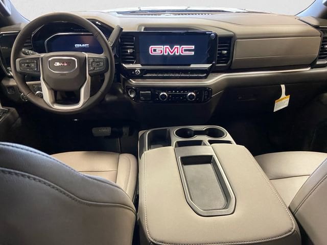 2026 GMC Sierra 1500 SLT - Photo 11