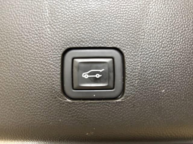 2023 Chevrolet Traverse RS - Photo 27