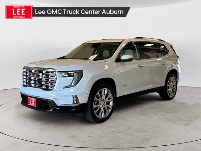 2026 GMC Acadia Denali AWD's photo