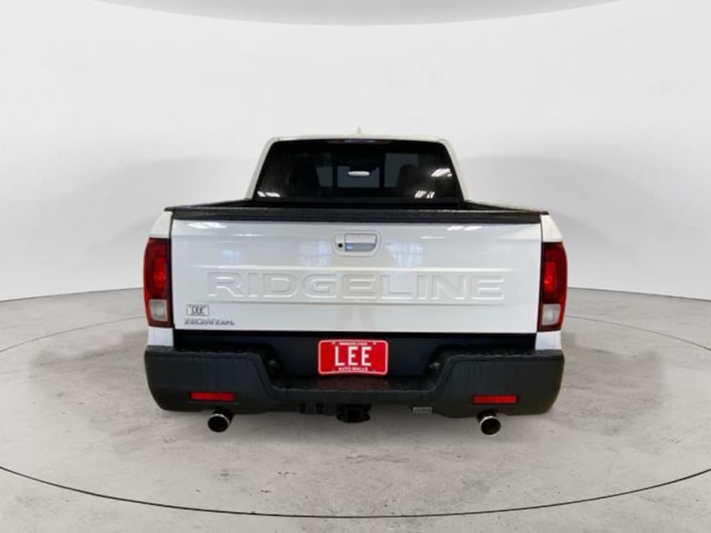 New 2026 Honda Ridgeline RTL Truck Crew Cab