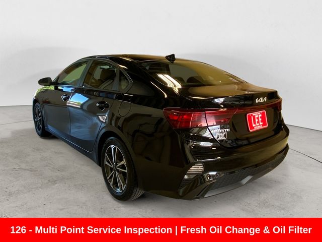 2023 Kia Forte LXS photo 3