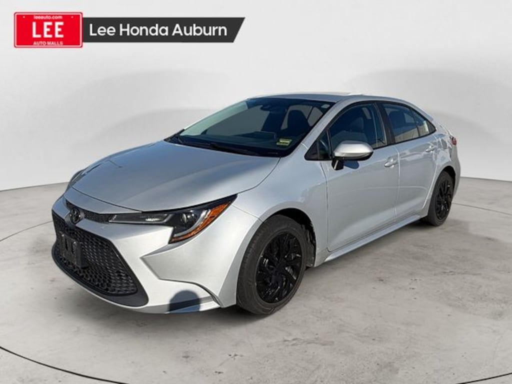 Used 2022 Toyota Corolla LE Sedan