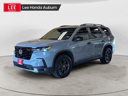 2025 Honda Pilot TrailSport SUV
