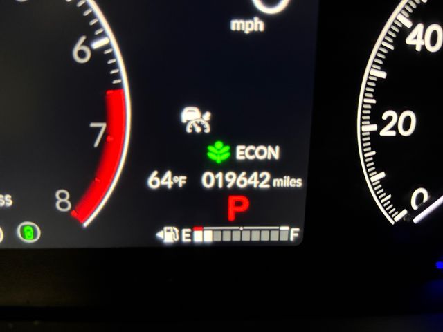 2025 Honda Pilot EX-L - Photo 18
