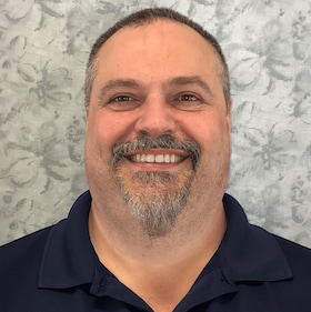 Staff member Mike Pierce from ID_59aa18