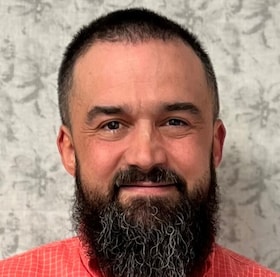 Staff member Derek Albert from ID_c28b80