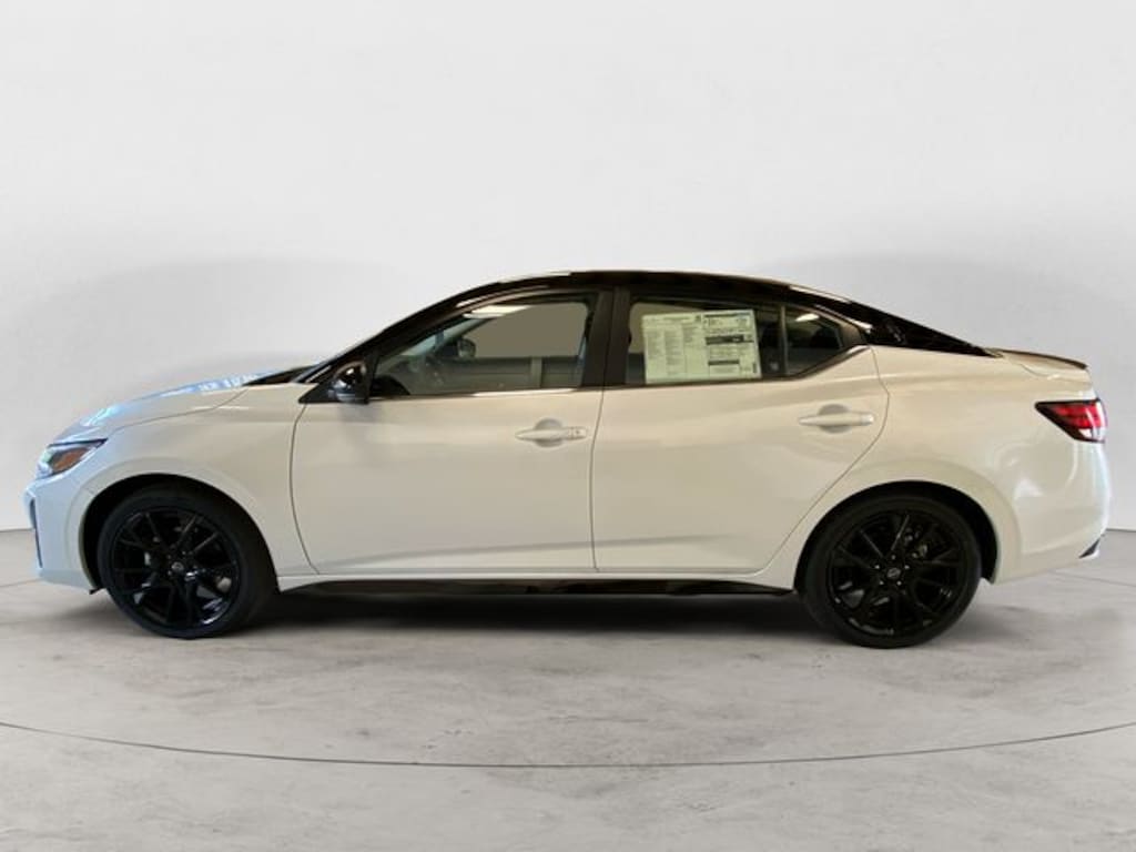 New 2025 Nissan Sentra SR Sedan