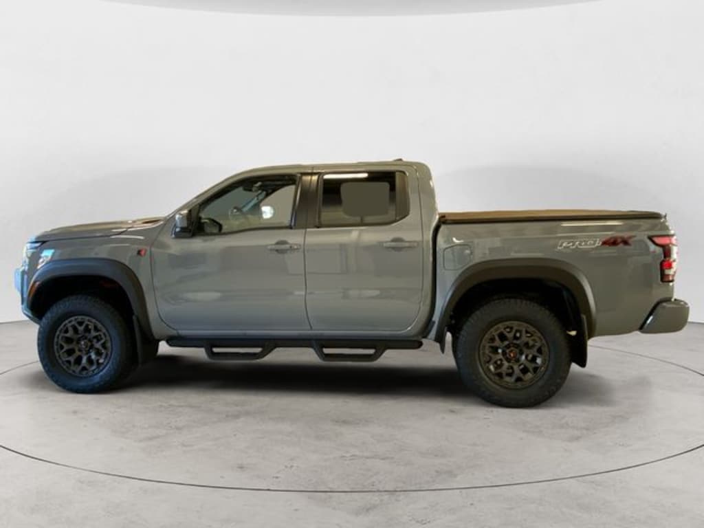 New 2026 Nissan Frontier PRO-4X w/R Package Truck Crew Cab
