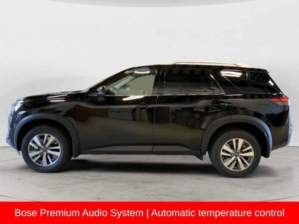 New 2025 Nissan Pathfinder SL SUV