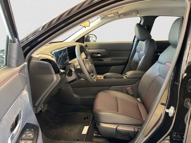 2026 Nissan KICKS SR AWD - Photo 9