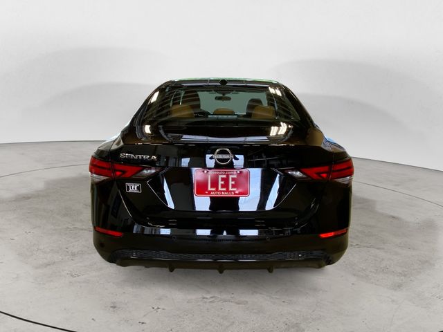 2025 Nissan Sentra SV photo 4