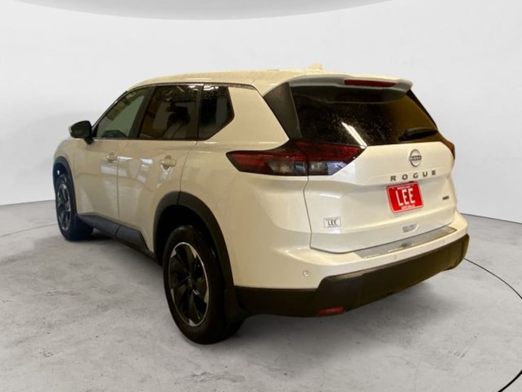 New 2026 Nissan Rogue SV SUV