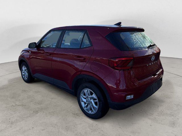 Used 2021 Hyundai Venue SE SUV