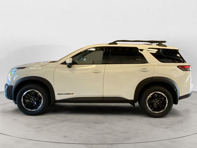 2025 Nissan Pathfinder Rock Creek photo 2