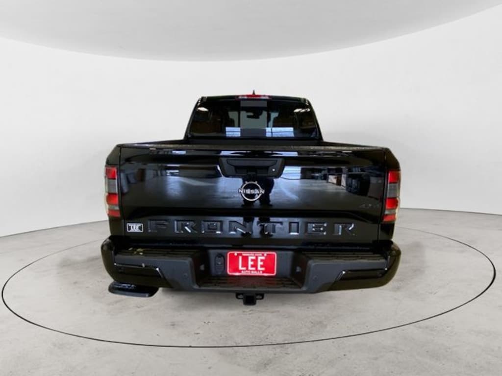New 2026 Nissan Frontier SV Truck Crew Cab