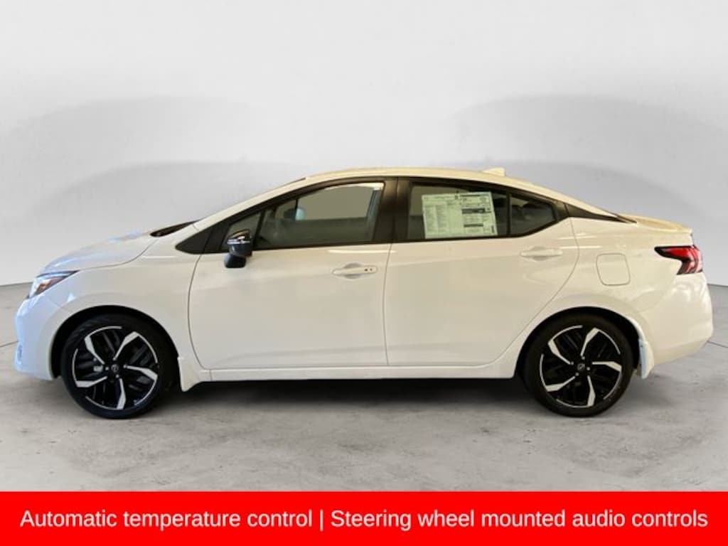 New 2025 Nissan Versa 1.6 SR Sedan