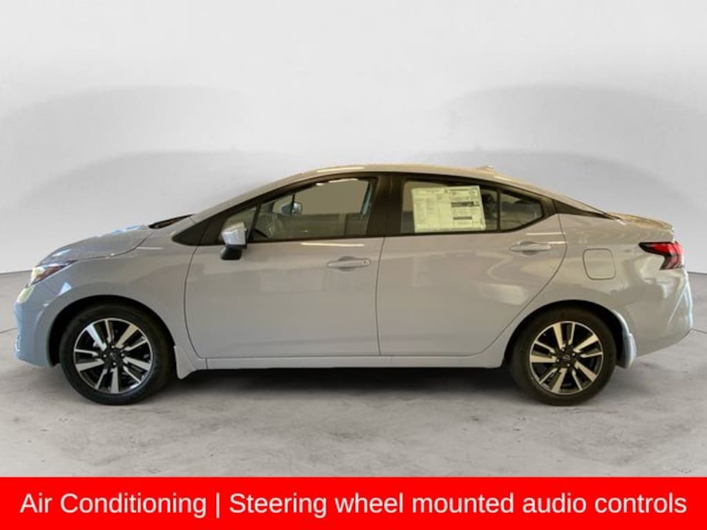 New 2025 Nissan Versa 1.6 SV Sedan