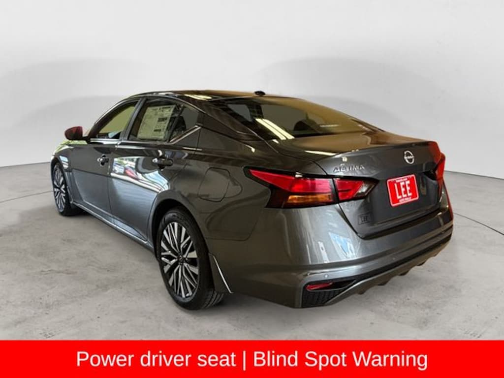 New 2026 Nissan Altima SV Sedan