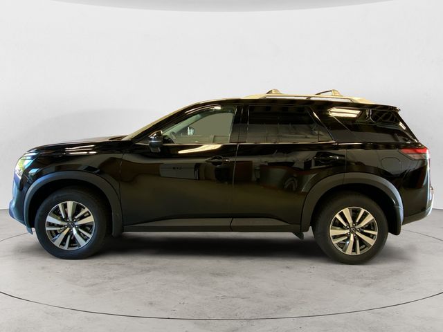 2025 Nissan Pathfinder SL photo 2