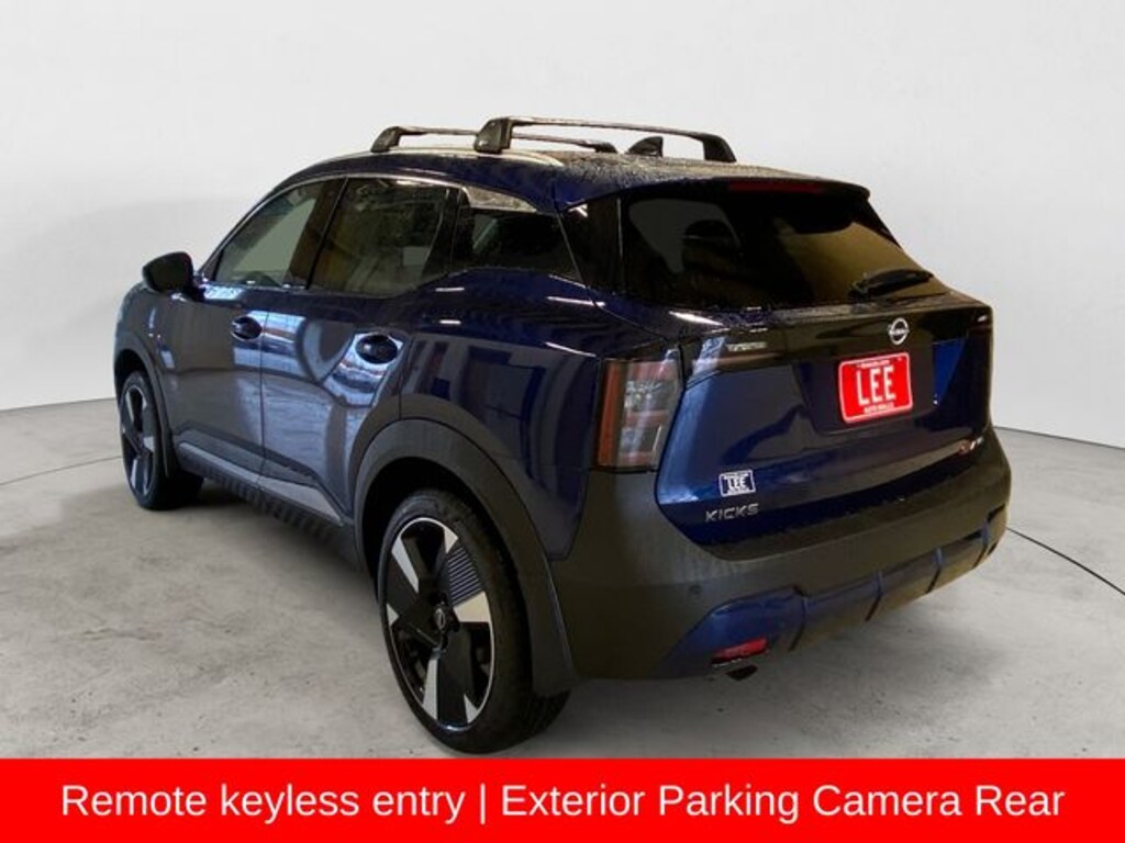 New 2026 Nissan Kicks SR SUV