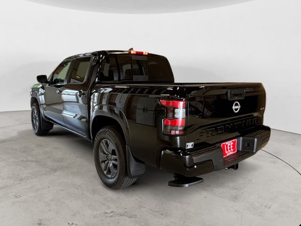 New 2026 Nissan Frontier SV Truck Crew Cab