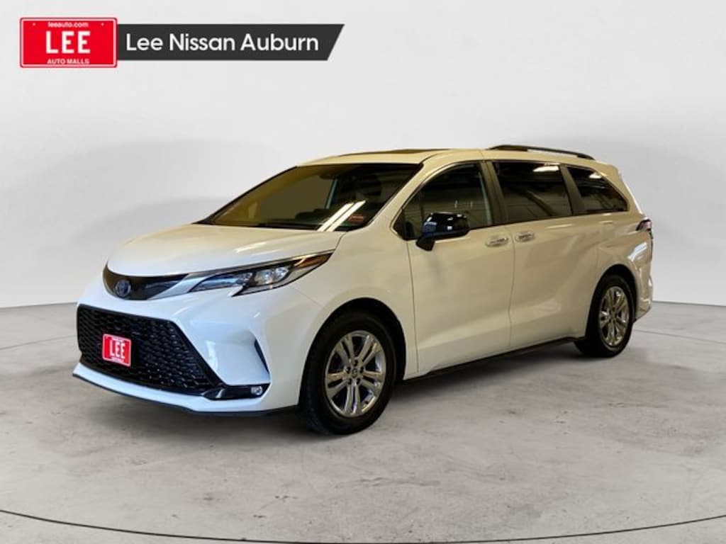 Used 2022 Toyota Sienna XSE Van Passenger Van
