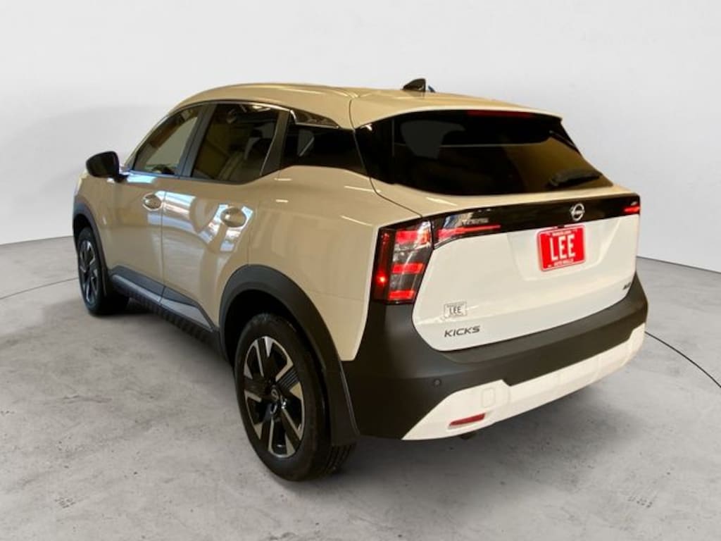 New 2026 Nissan Kicks SV SUV