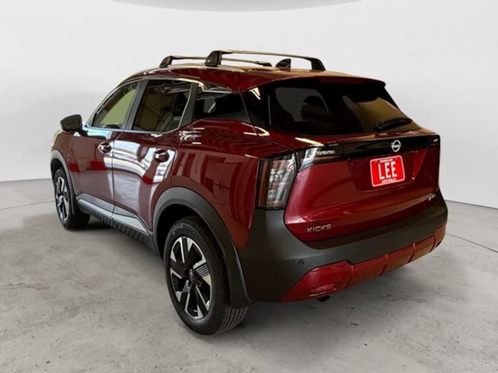 New 2026 Nissan Kicks SV SUV