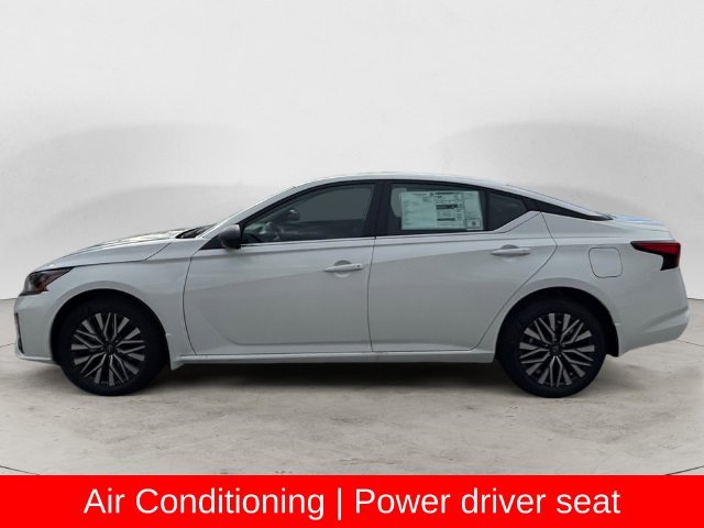 New 2026 Nissan Altima SV Sedan