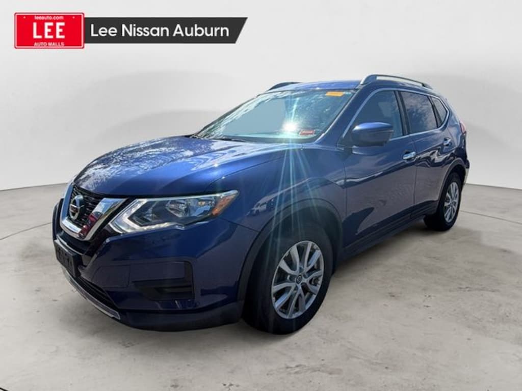 Used 2017 Nissan Rogue SV SUV