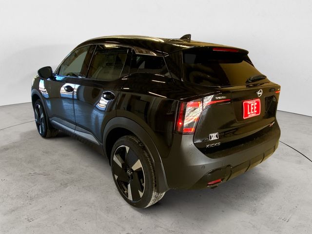 2025 Nissan Kicks SR photo 3