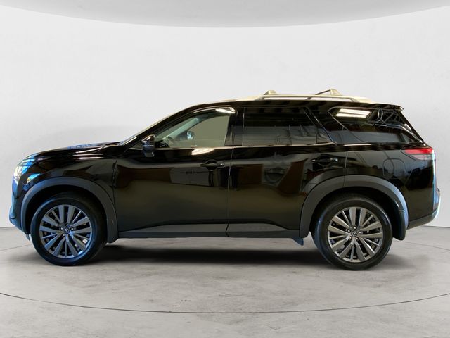 2024 Nissan Pathfinder SL photo 2