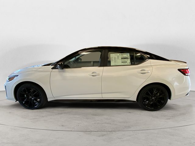 2025 Nissan Sentra SR photo 2