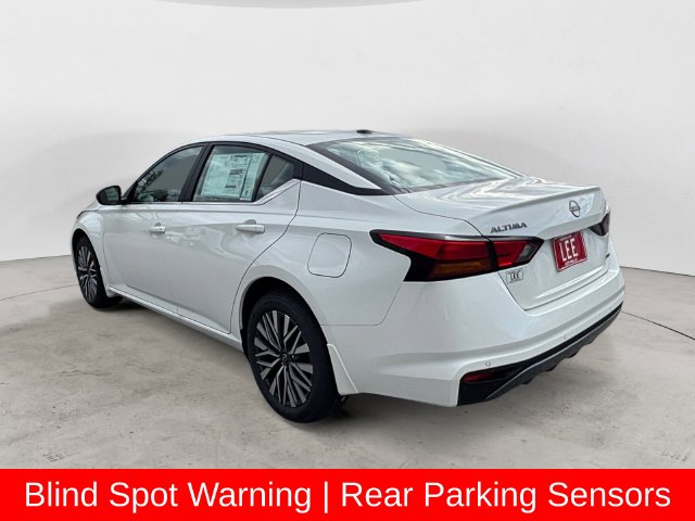 New 2026 Nissan Altima SV Sedan
