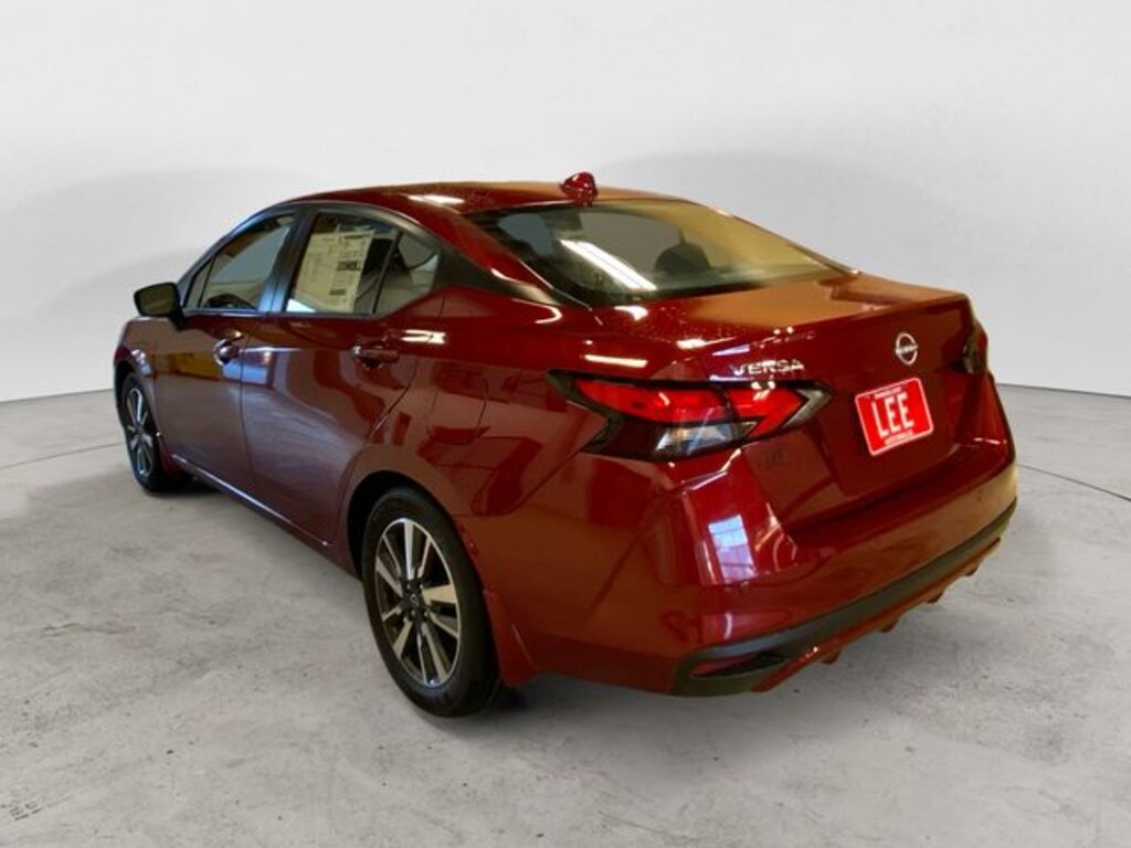 New 2025 Nissan Versa 1.6 SV Sedan