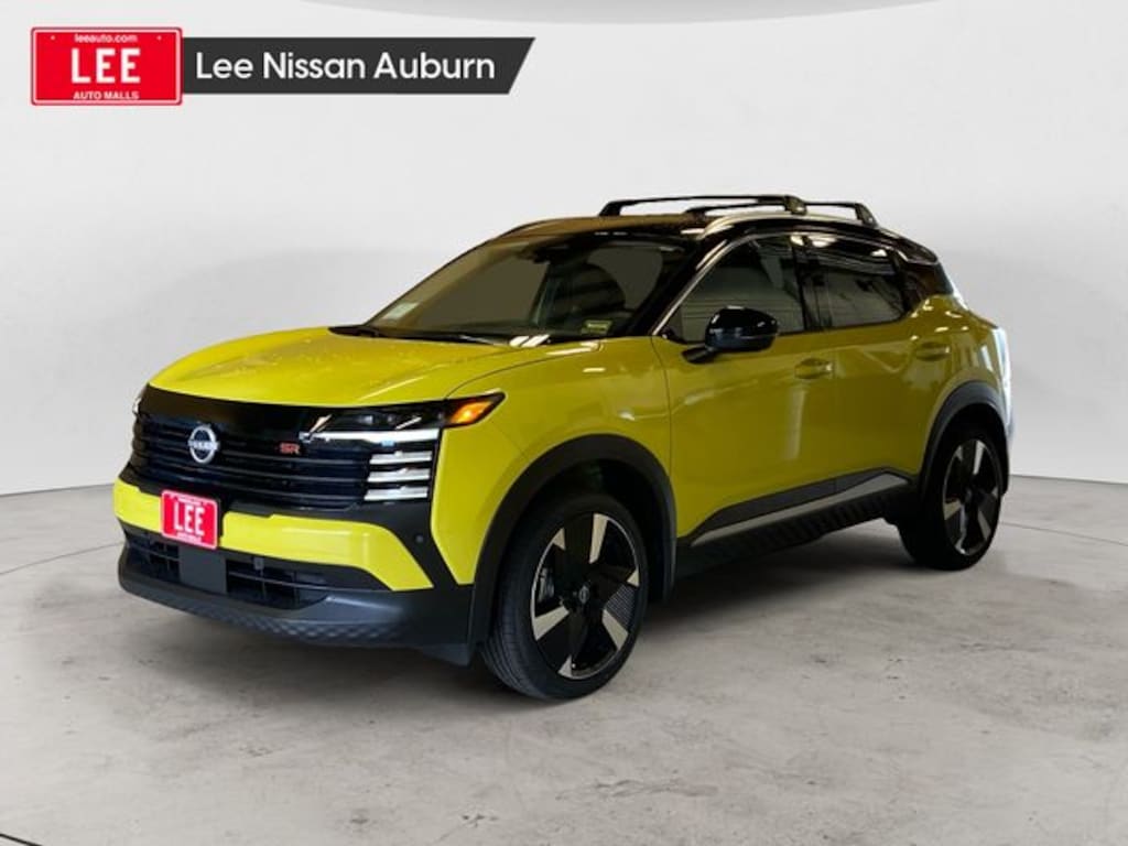 New 2026 Nissan Kicks SR SUV