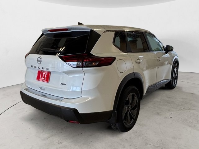 2026 Nissan Rogue SV - Photo 6