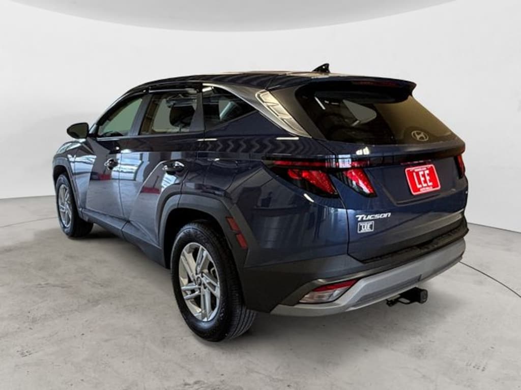 Used 2025 Hyundai Tucson SE SUV